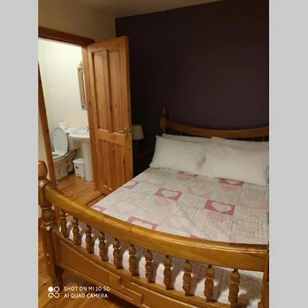 Townhouse 1 Barrow Lane بيت للعطل