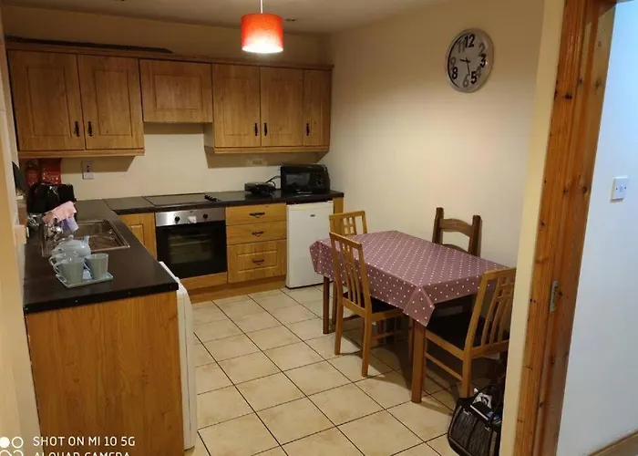 Townhouse 1 Barrow Lane Bagenalstown